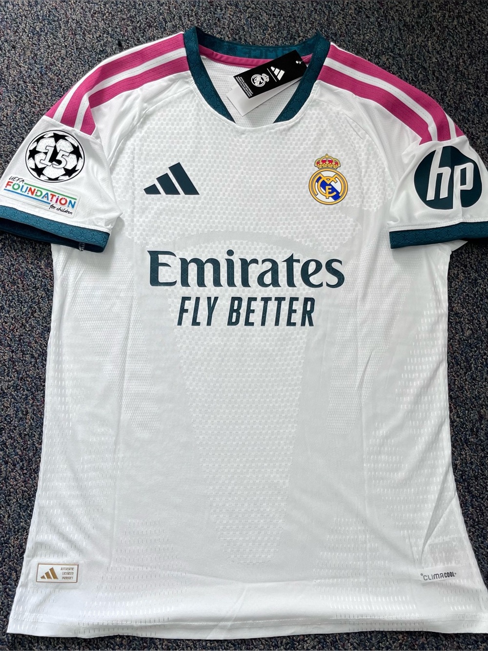 ARDA GÜLER 15 REAL MADRID 26/27 HOME PLAYER VERSION JERSEY (L) - Picture 2 of 5